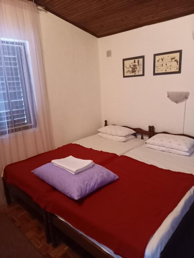 Apartmani Ficurin 斯塔利格拉德-帕克利尼卡 外观 照片