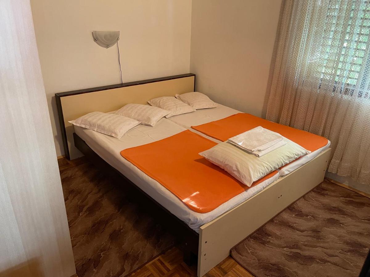Apartmani Ficurin 斯塔利格拉德-帕克利尼卡 外观 照片